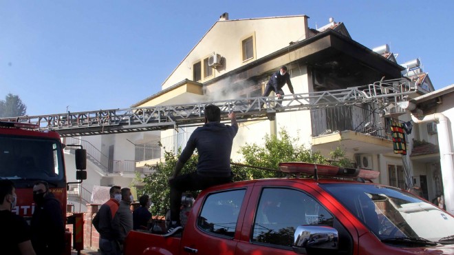Fethiye de ev yangını: 1 kişi hayatını kaybetti