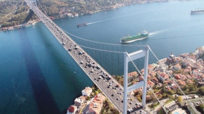 Flaş! İstanbul Boğazı kapatıldı
