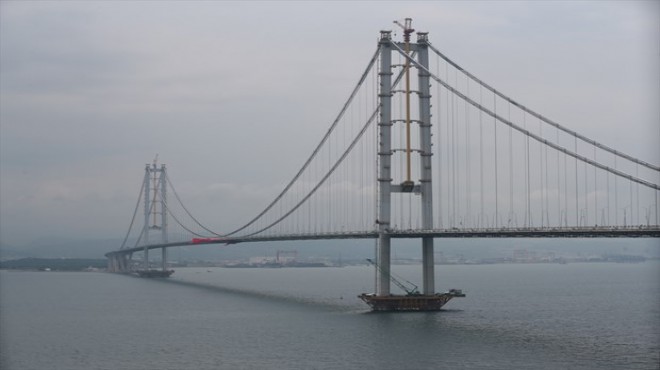 Osmangazi Köprüsü Erdoğan’ın müjdesiyle açıldı