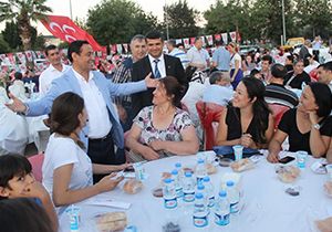 MHP li Koç tan Aliağa ziyareti: Milletimize hizmet boynumuzun borcu