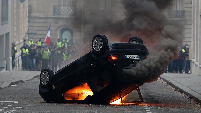 Fransa da protestoların bilançosu ağır oldu