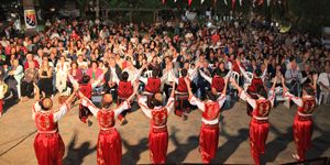 Karabağlar’da festival coşkusu