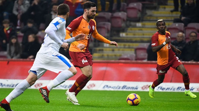 Galatasaray ikinci yarıya şovla başladı