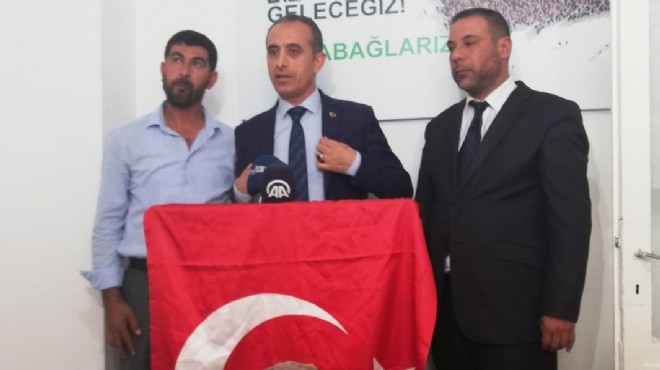 Gelecek Partisi İzmir de deprem: 6 ilçe başkanı istifa etti!