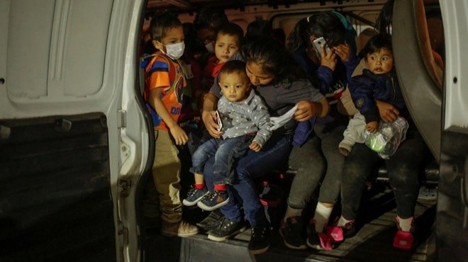 Göçmen dramı: Yüzlerce çocuğun testi pozitif!
