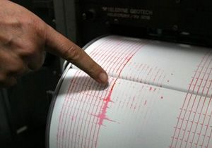 Kuşadası açıklarından korkutan deprem