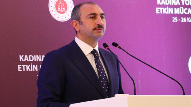 Gül,  Türk gemisine baskın yetkisiz ve hukuksuzdur 