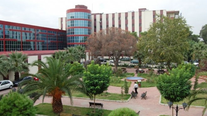 İzmir deki hastanenin bahçesinde sır ölüm!