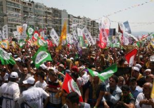 HDP’ye İzmir şoku: Yasa dışı miting soruşturması! 