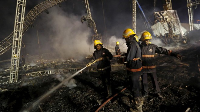 Hindistan da fabrikada yangın: 11 kişi öldü