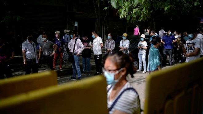 İkinci Dalga yı yaşayan Çin den açıklama: Koronavirüs değişime uğruyor