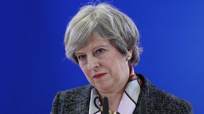 İngiltere Başbakanı May den AB ye suçlama