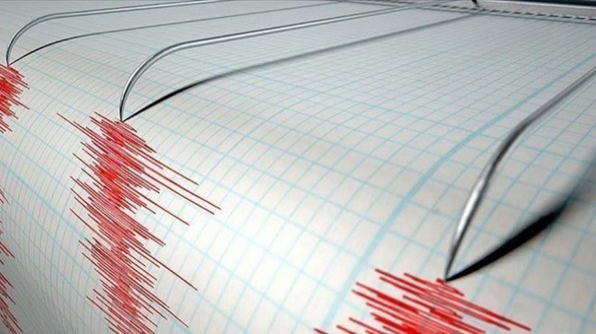 İran ın Türkiye sınırında 4,4 büyüklüğünde deprem