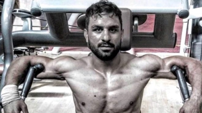 İranlı şampiyon güreşçi idam edildi!