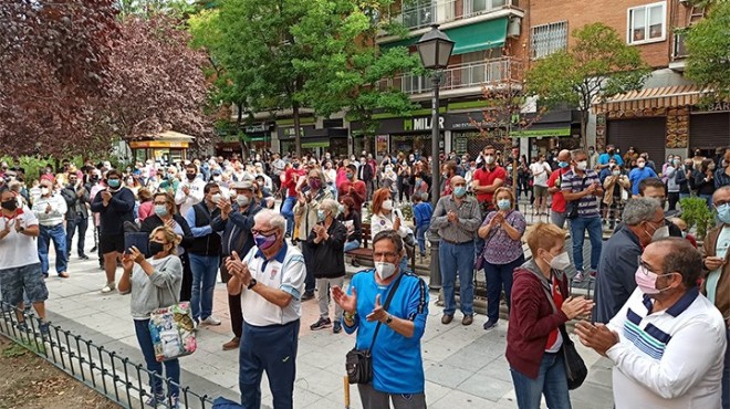 İspanya da korona kısıtlamaları protesto edildi