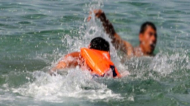 Facia: 2 lise öğrencisi denizde boğuldu