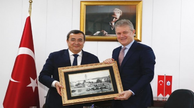 İTO’dan Başkan Batur’a destek