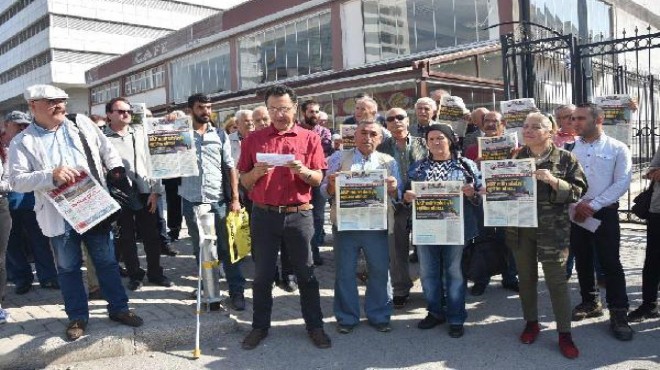 İzmir Adliyesi önünde  müfredat  eylemi