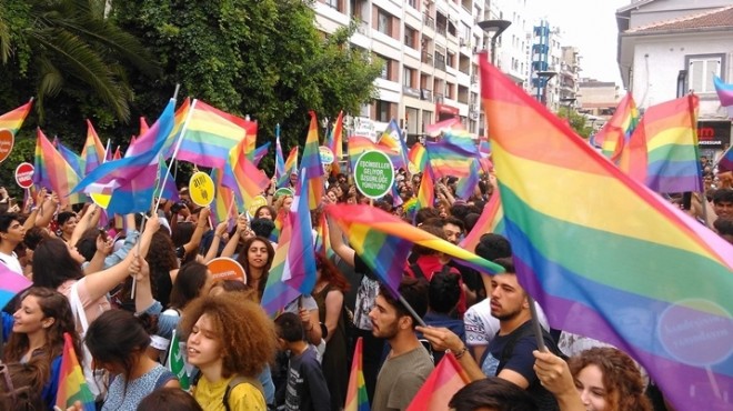 İzmir Barosu ndan LGBTİ etkinliği yasağına iptal başvurusu