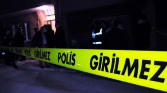 İzmir de 3 çocuk annesi evde ölü bulundu