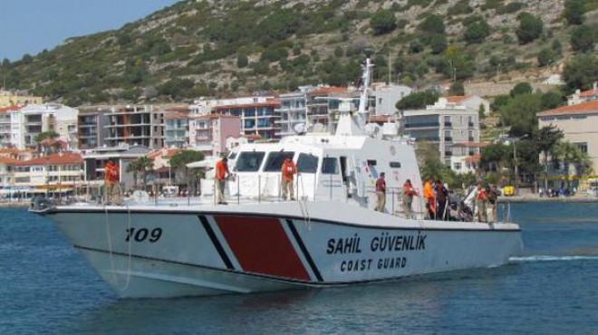 İzmir de 50 kaçak göçmen kurtarıldı