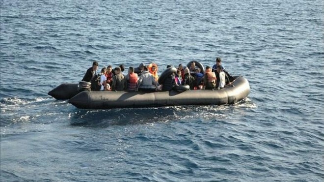 İzmir de 99 düzensiz göçmen yakalandı