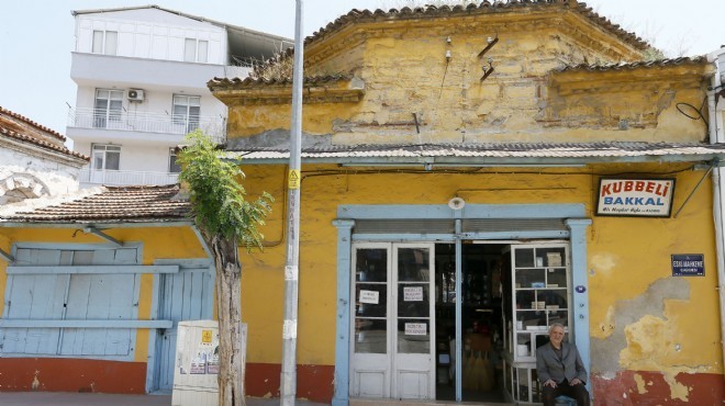İzmir'de bakkal esnafının en zor yılı… İşte kapanan dükkan sayısı!