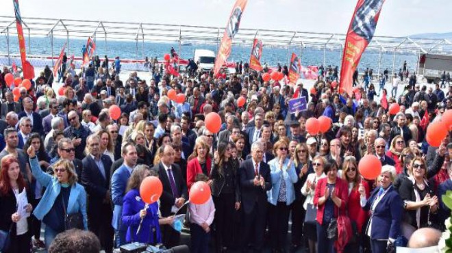 İzmir de CHP den alternatif 23 Nisan kutlaması