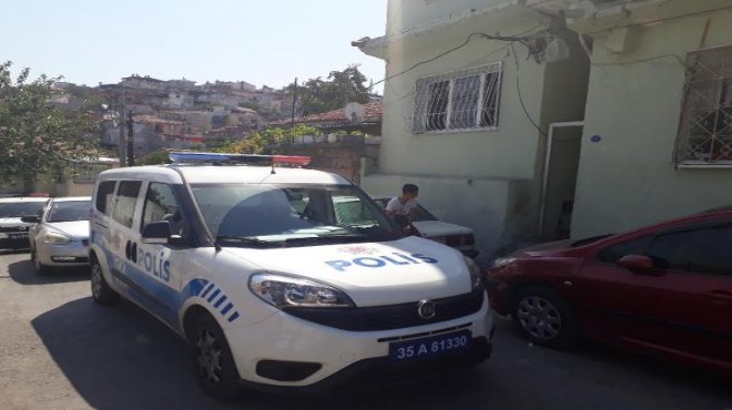 İzmir de dehşet: Annesine bıçakla saldıran genç yakalandı