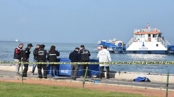 İzmir de dehşet: Çocuk parkına ceset vurdu