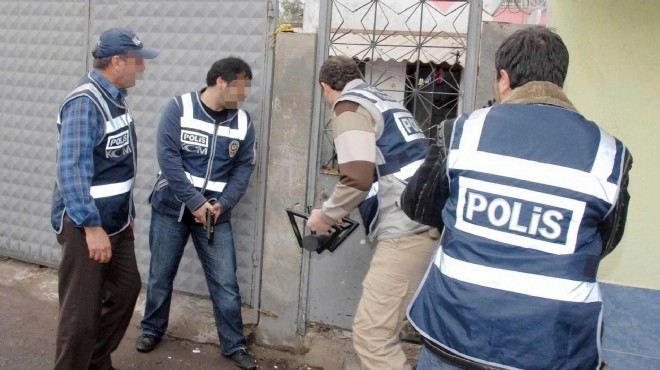 İzmir de dev zehir operasyonu: Çok sayıda gözaltı