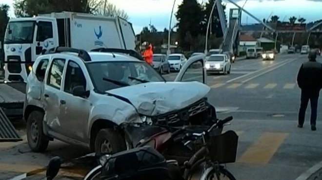 İzmir de feci kaza: 13 yaralı!