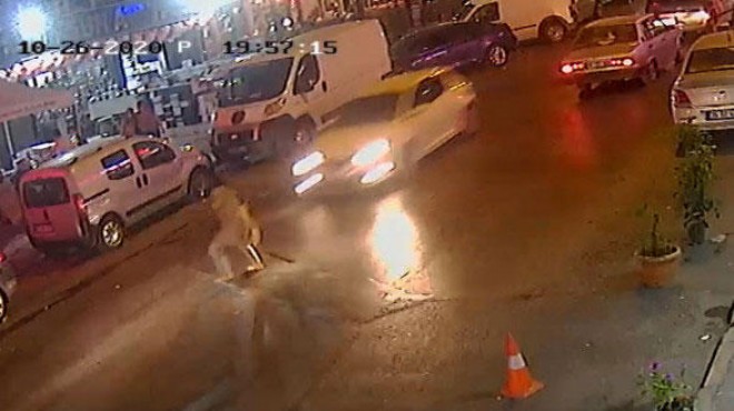 İzmir de feci kaza: Çarptı... Kaçtı!
