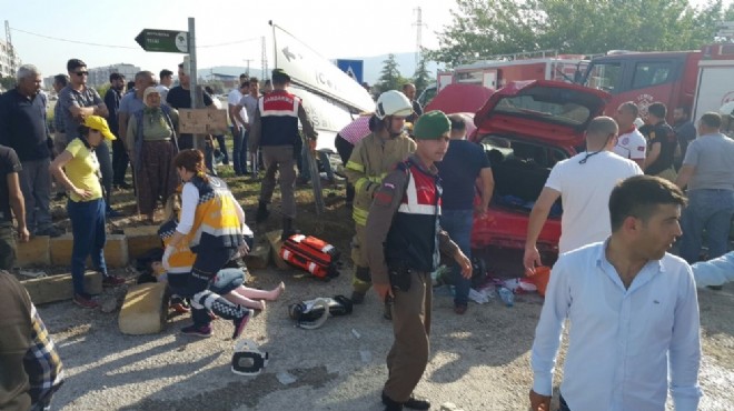 İzmir de feci kaza: Daha 13 ündeydi...
