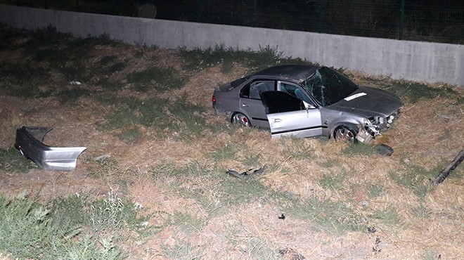İzmir de feci kaza: Daha 18 indeydi...