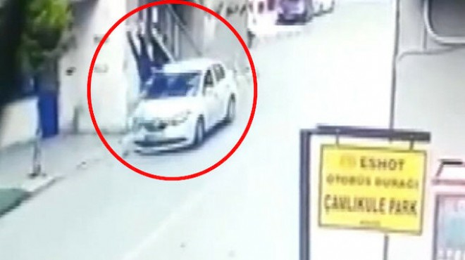 İzmir de feci kaza! Otomobilin çarpıp kaçtığı polis ağır yaralandı