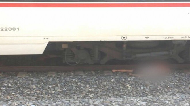 İzmir de feci ölüm: Trenin önüne atladı!