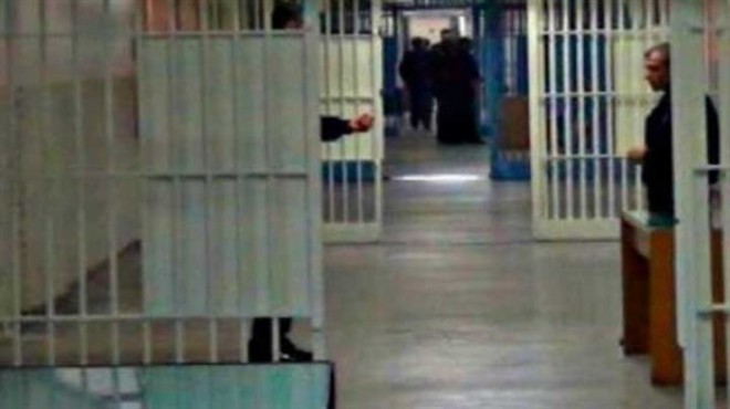 İzmir de FETÖ den tutuklanan memur cezaevinde ölü bulundu