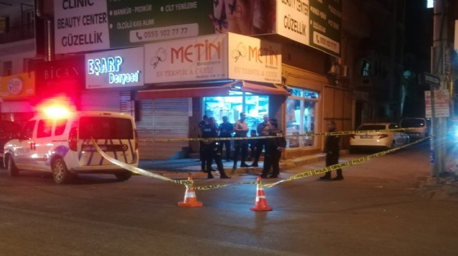 İzmir de gece yarısı silahlı kavga: 2 yaralı