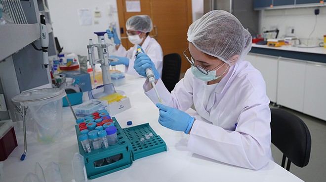 İzmir de geliştirilen yerli antikor testi 50 ülkeye ihraç edildi
