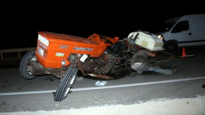 İzmir de görülmemiş kaza: Lastik arabaya fırladı!