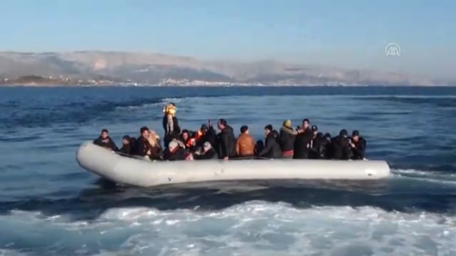 İzmir de kaçak göçmen operasyonu: 44 gözaltı!