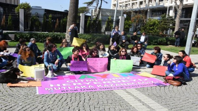 İzmir de KESK li kadınlardan ihraç protestosu