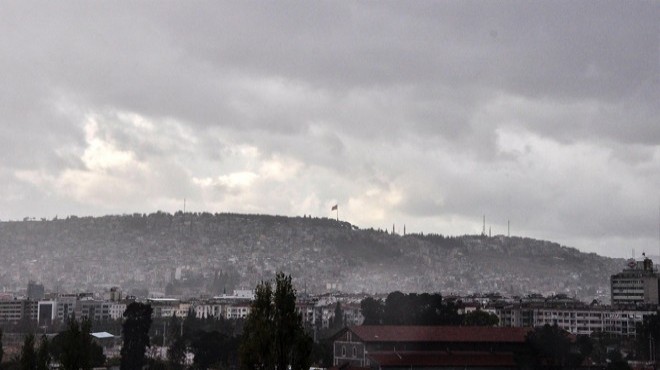 İzmir de kış yüzünü gösteriyor: Yeni haftada hava nasıl olacak?