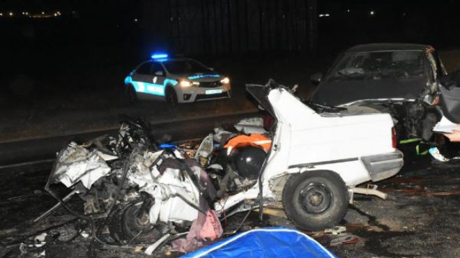 İzmir de korkunç kaza: Aynı aileden 3 kişi can verdi