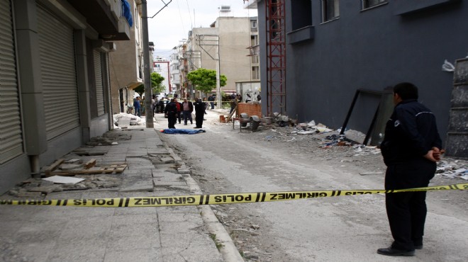 İzmir de korkunç son: 5. kattan ölüme düştü