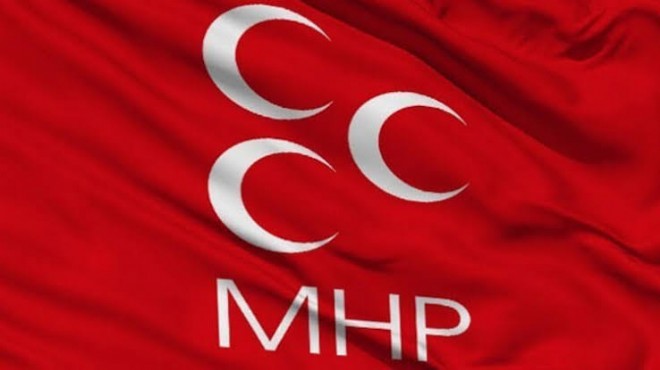 İzmir de MHP li ilçe başkanı istifa etti!