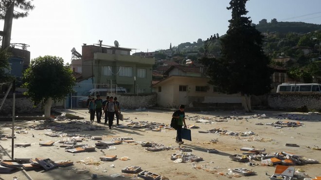 İzmir de okula giden öğrenciler manzara karşısında şok oldu: İftar sonrası...