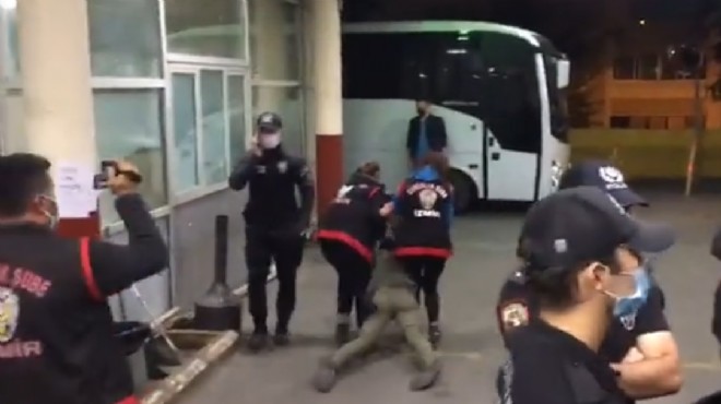 İzmir’de olaylı gece! ‘Yurtsuzlar’ gözaltına alındı