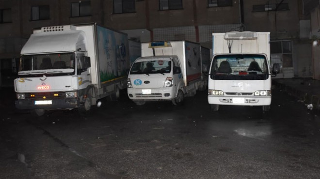 İzmir de park halindeki 9 kamyonetin aküsü çalındı